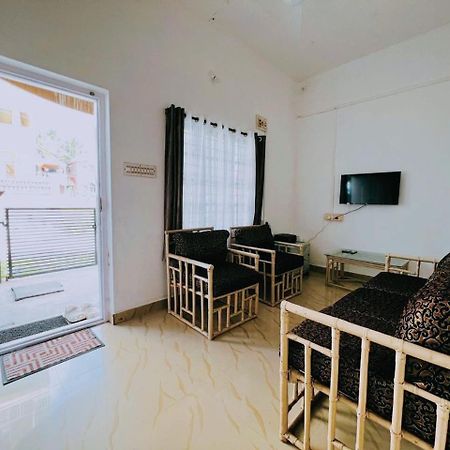 Hegde Residency Villa Chikmagalūr Eksteriør billede