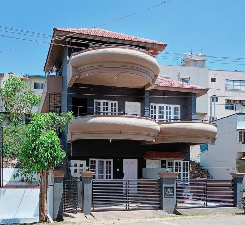 Hegde Residency Villa Chikmagalūr Eksteriør billede